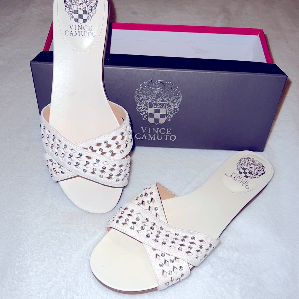 Vince Camuto white slide sandals